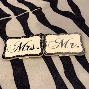 Mr & Mrs sign - b&w- standing signs - home decor